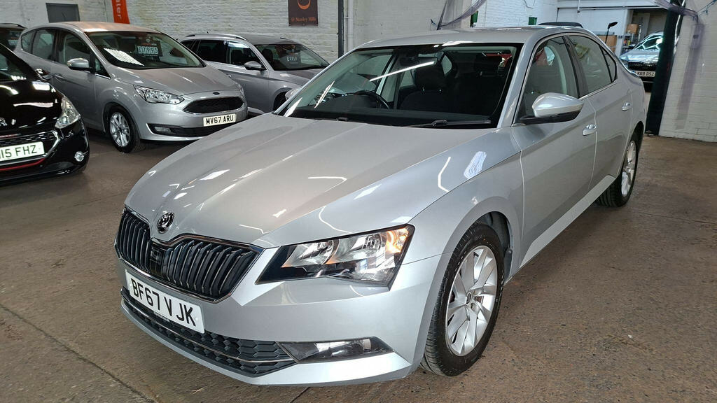 Skoda Superb 2.0 Tdi Se Dsg Euro 6 Ss Silver #2
