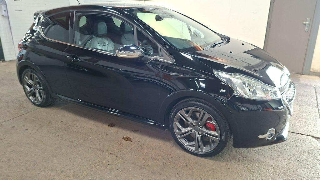 Peugeot 208 1.6 Thp Gti Euro 5 Black
