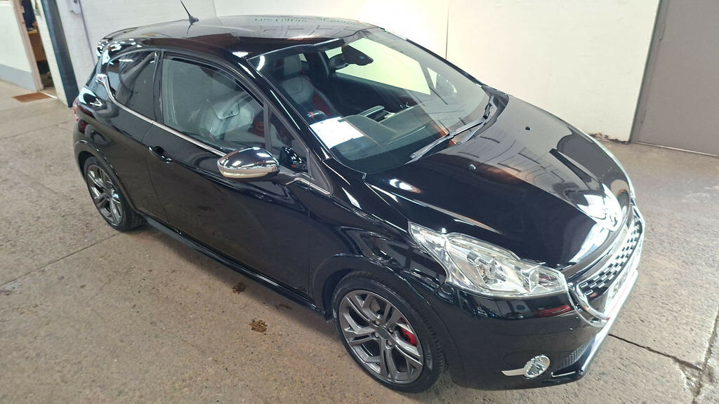 Peugeot 208 1.6 Thp Gti Euro 5 Black #6
