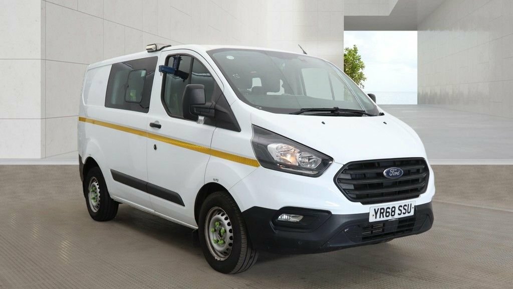 Ford Transit Custom Crew Van Double Cab L1 H1 Tdci 320 With Air Condit