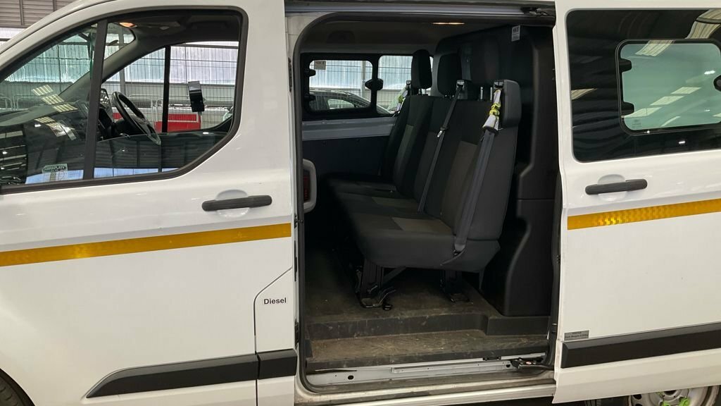 Ford Transit Custom Crew Van Double Cab L1 H1 Tdci 320 With Air Condit YR68SSU #6