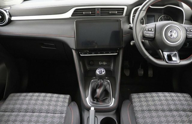 MG ZS 1.5 Vti-tech Excite Suv Euro 6 Black #3