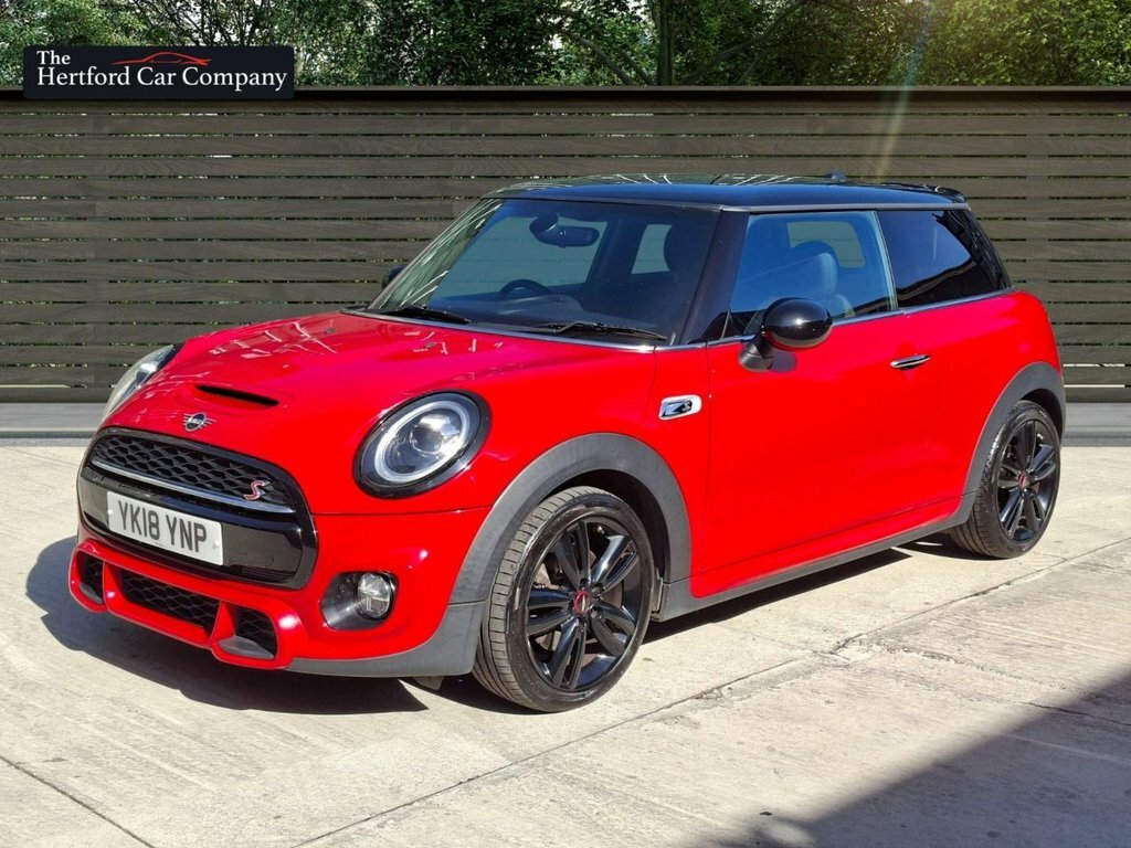 Mini Hatch 2L Cooper S YK18YNP Red #3