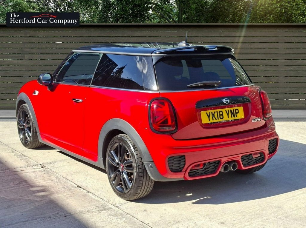 Mini Hatch 2L Cooper S YK18YNP Red #5