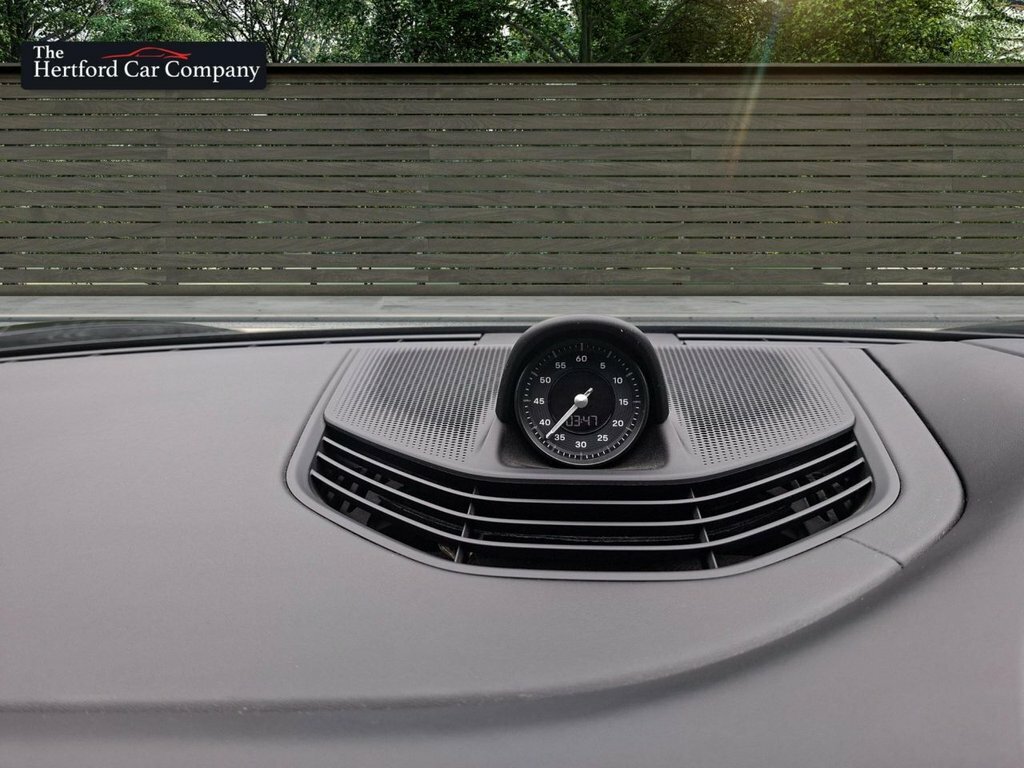 Porsche Taycan 420Kw 4S 93Kwh Grey #21