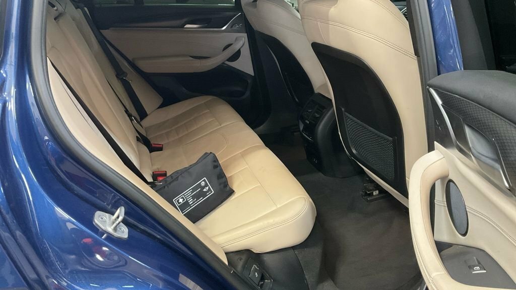 BMW X4 2L M Sport Blue #6
