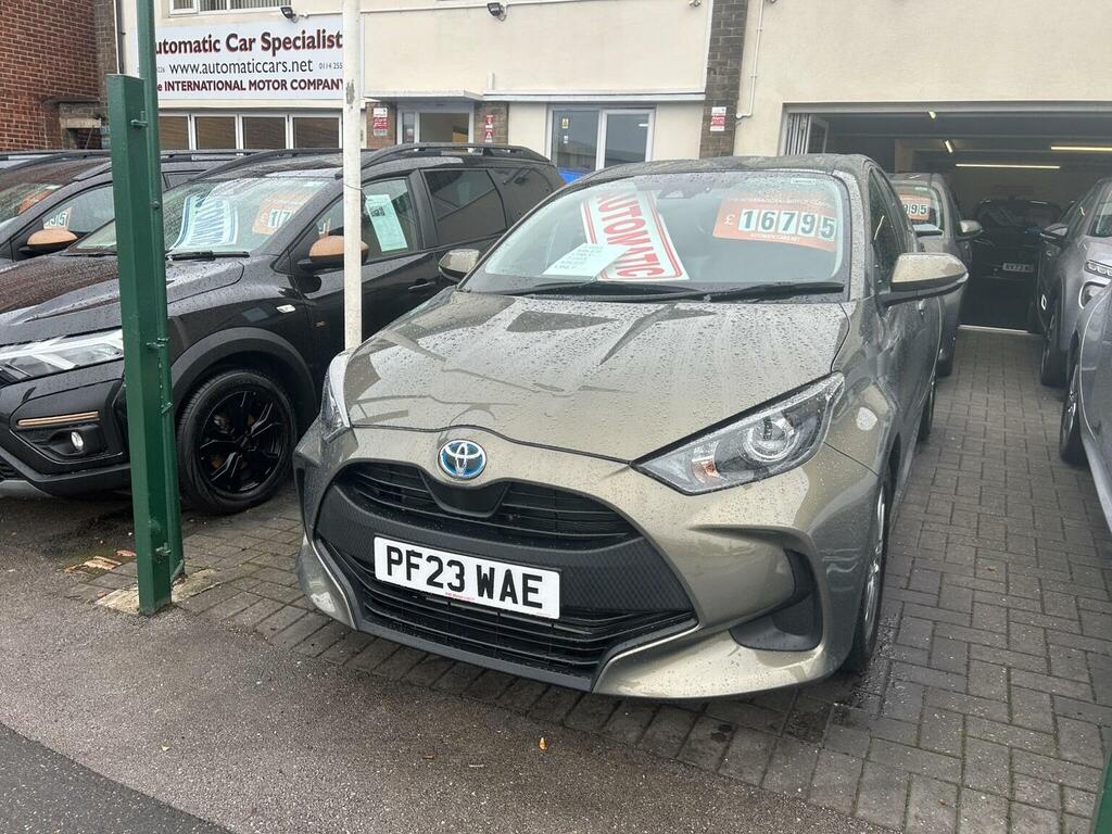 Toyota Yaris Hatchback 1.5 Vvt-h Icon E-cvt Euro 6 Ss 2 Brown #4