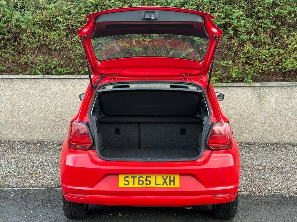 Volkswagen Polo Red #25