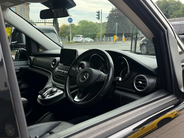 Mercedes-Benz V Class 2019 2.2 V220d Amg Line Marco Polo Horizon G-troni Black #5