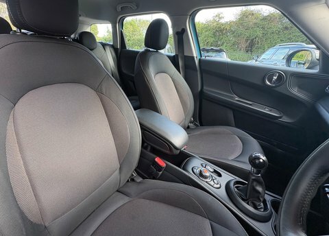 Mini Countryman 2019 69 Cooper Blue #4