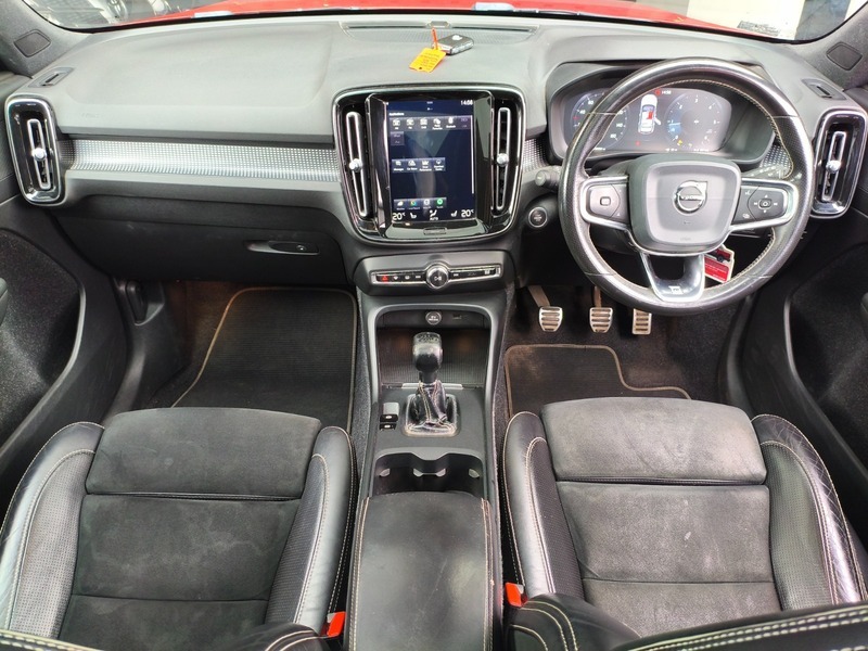 Volvo XC40 D3 R-design Pro YM69ASV Red #6