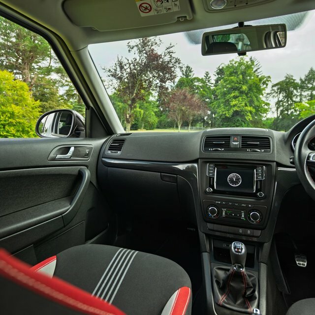 Skoda Yeti Suv Green #10