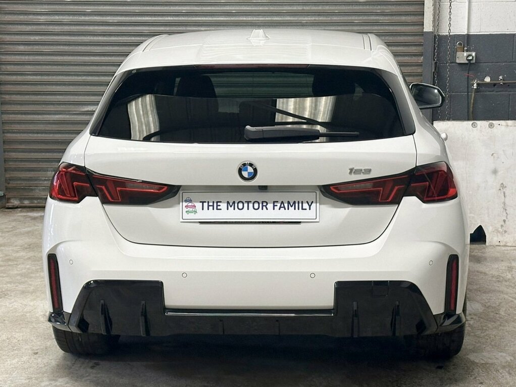 BMW 1 Series 123 Xdrive M Sport Step White #6