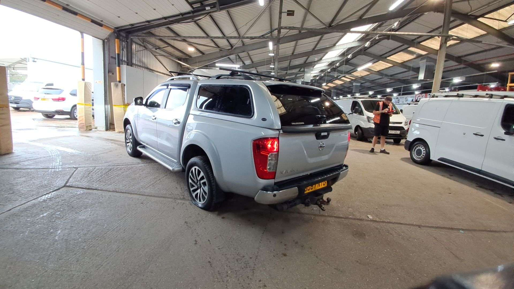 Nissan Navara 120D Se Step Dynamic Silver #12