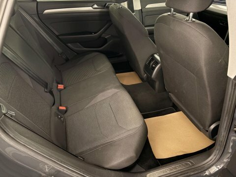 Volkswagen Arteon 2.0 Tsi Se Grey #5