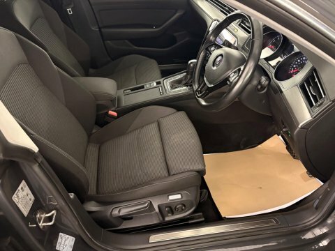 Volkswagen Arteon 2.0 Tsi Se Grey #3