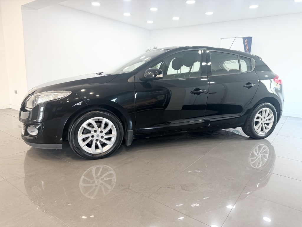 Renault Megane 1.5 Dynamique Tomtom Dci Black #2