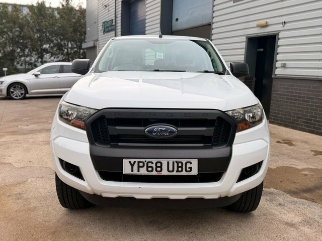 Ford Ranger 2.2 Tdci XL Pickup Double Cab 4W White #3