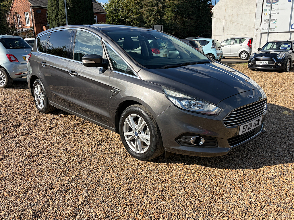 Ford S-Max 2.0 L Titanium Tdci Grey #2