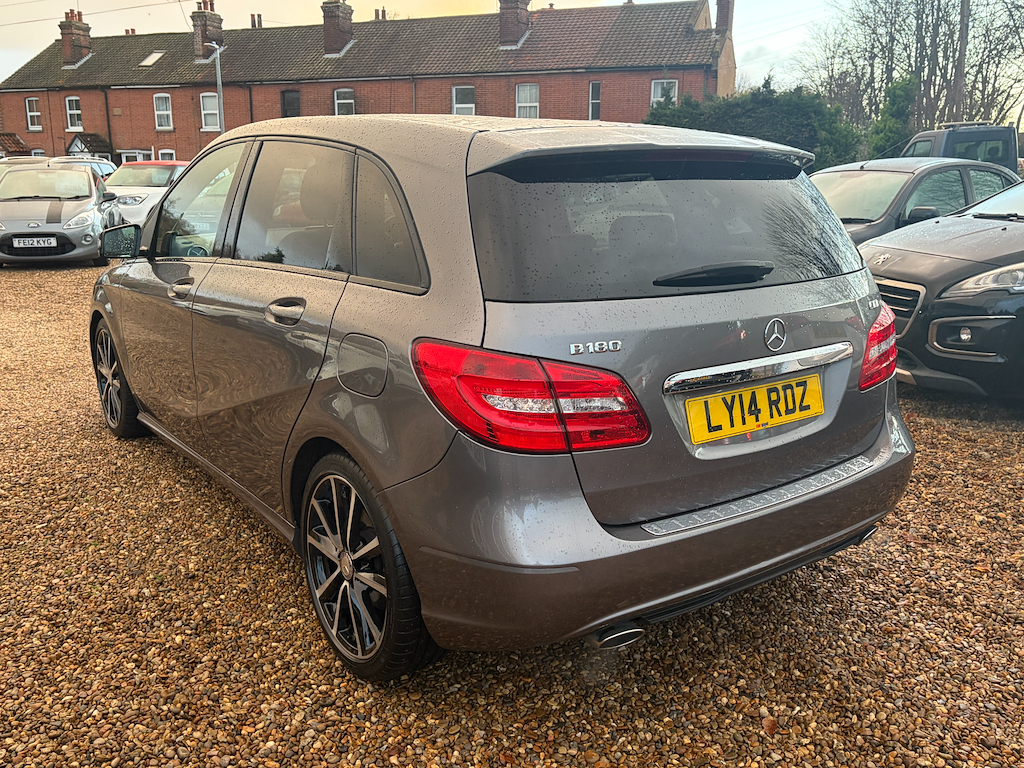 Mercedes-Benz B Class 1.5 L Cdi Blueefficiency Sport Grey #5
