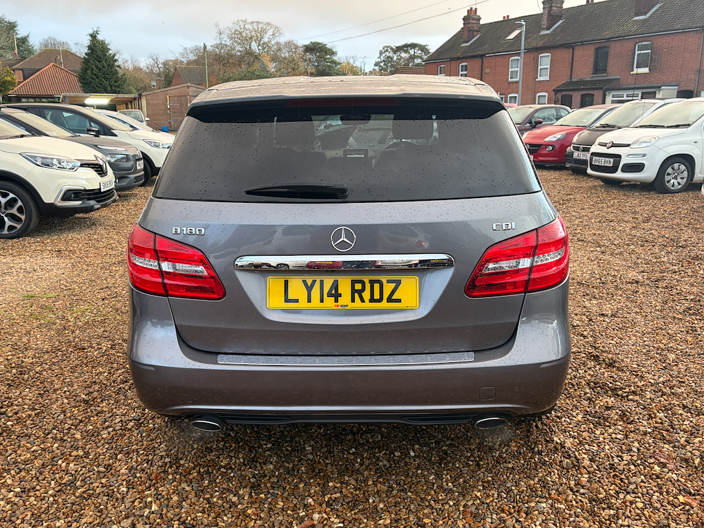 Mercedes-Benz B Class 1.5 L Cdi Blueefficiency Sport Grey #6