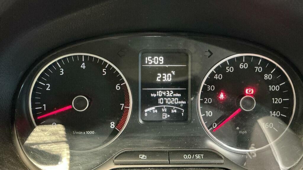 Volkswagen Polo Match Silver #2