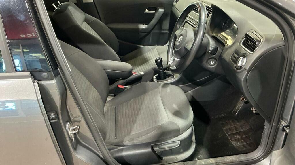 Volkswagen Polo Match Silver #12
