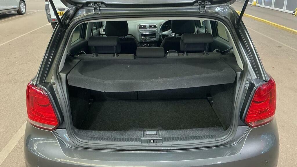 Volkswagen Polo Match Silver #13
