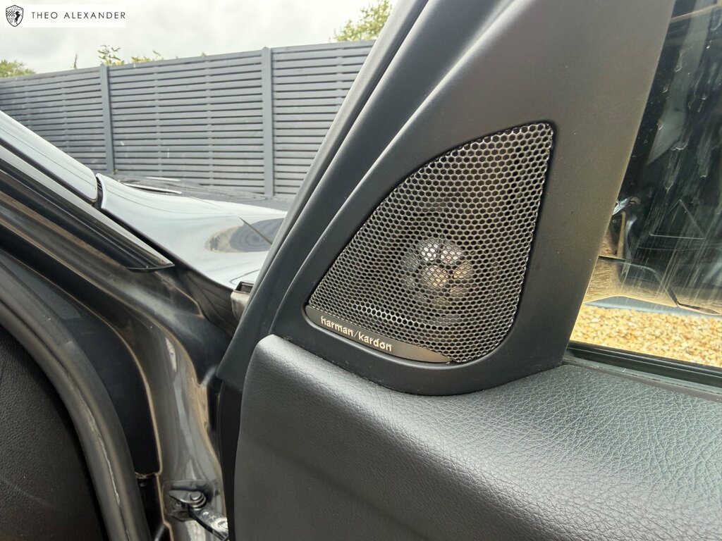 BMW M3 3.0 M3 Competition Package 444 Bhp White #22