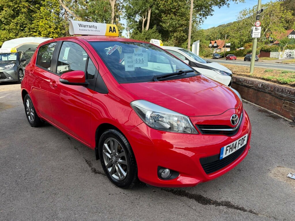 Toyota Yaris 1.33 Dual Vvt-i Icon Plus Multidrive S Euro 5 Red