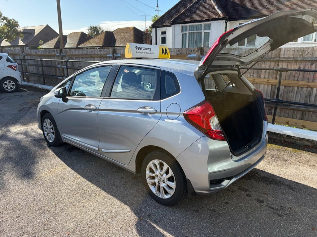 Honda Jazz 1.3 I-vtec Se Navi Cvt Euro 6 Ss Silver #3
