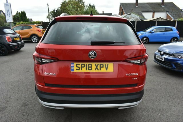 Skoda Kodiaq Tsi Act Scout Suv Red #5