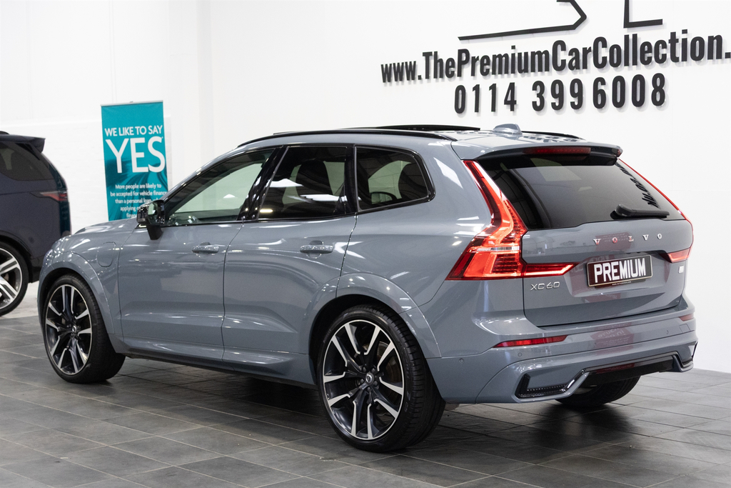 Volvo XC60 Recharge T8 Ultimate Awd Grey #4