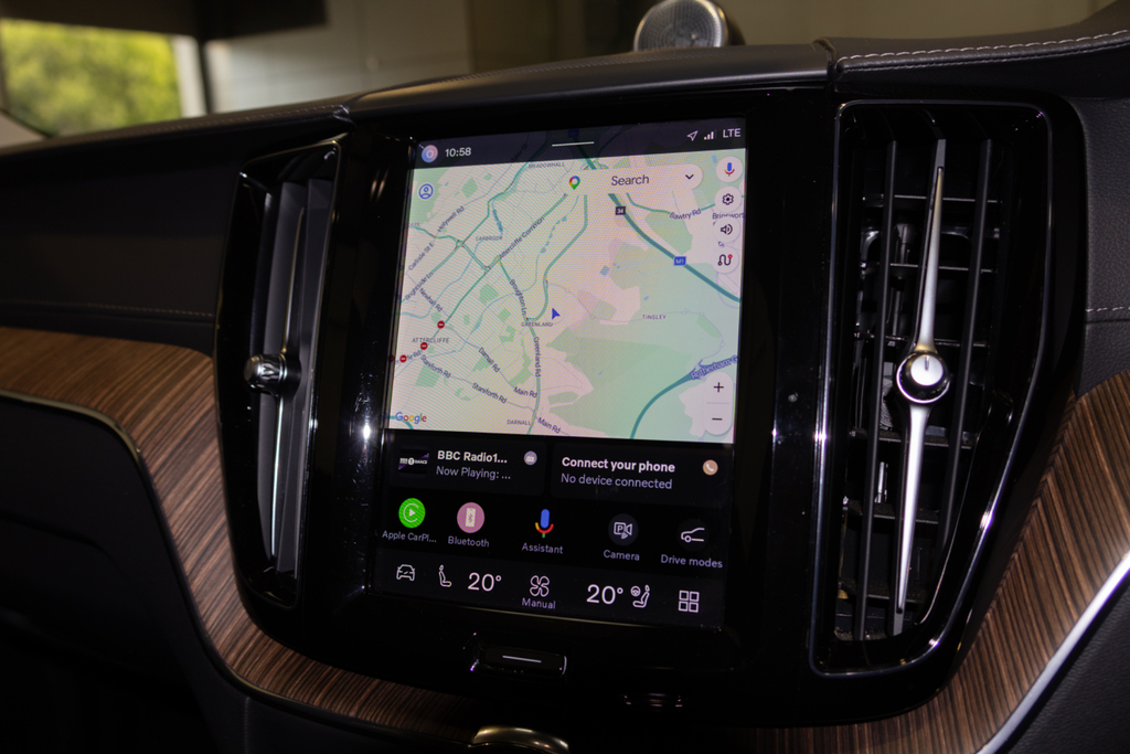 Volvo XC60 R-design Black #17