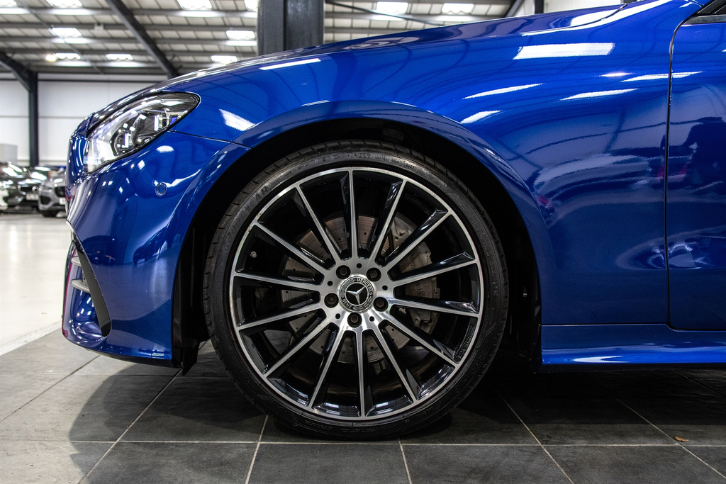 Mercedes-Benz 220 E D Amg Line Night Edition Premium Plus Blue #6