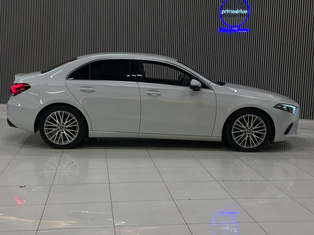 Mercedes-Benz A Class Hatchback White #9