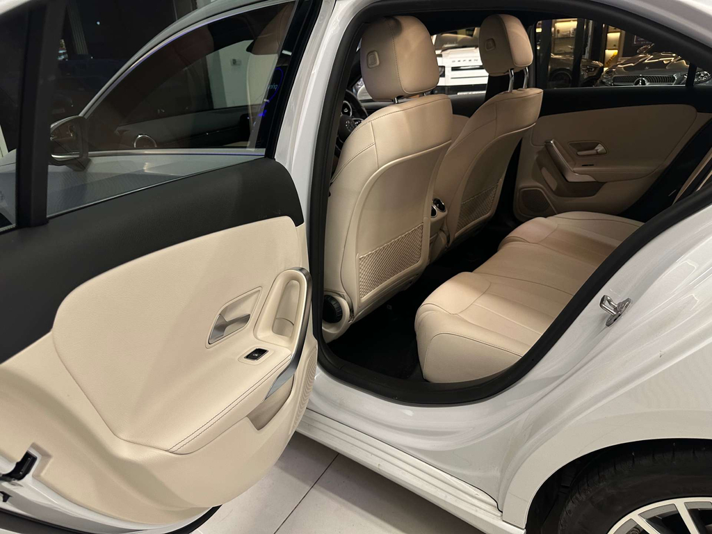 Mercedes-Benz A Class Hatchback White #48