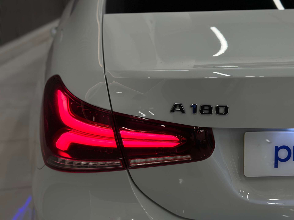 Mercedes-Benz A Class Hatchback White #19