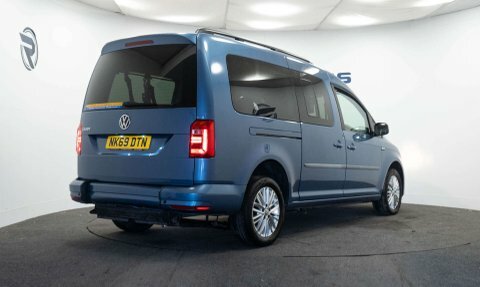 Volkswagen Caddy Maxi Life 2.0 Tdi Dsg White #7