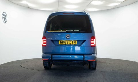 Volkswagen Caddy Maxi Life 2.0 Tdi Dsg White #6