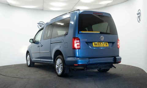 Volkswagen Caddy Maxi Life 2.0 Tdi Dsg White #5
