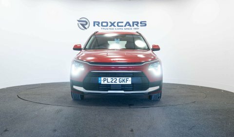 Kia Niro Suv Red #2