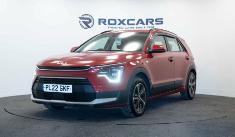 Kia Niro Suv Red #3
