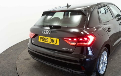 Audi A1 25 Tfsi Sport White #15