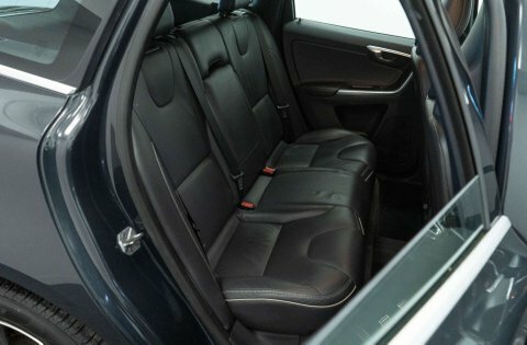 Volvo XC60 2015 15 D5 White #28