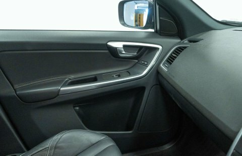 Volvo XC60 2015 15 D5 White #26