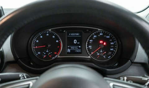 Audi A1 1.6 Tdi Se Zero Tax Ulez 80.7 Mpg Dab White #24