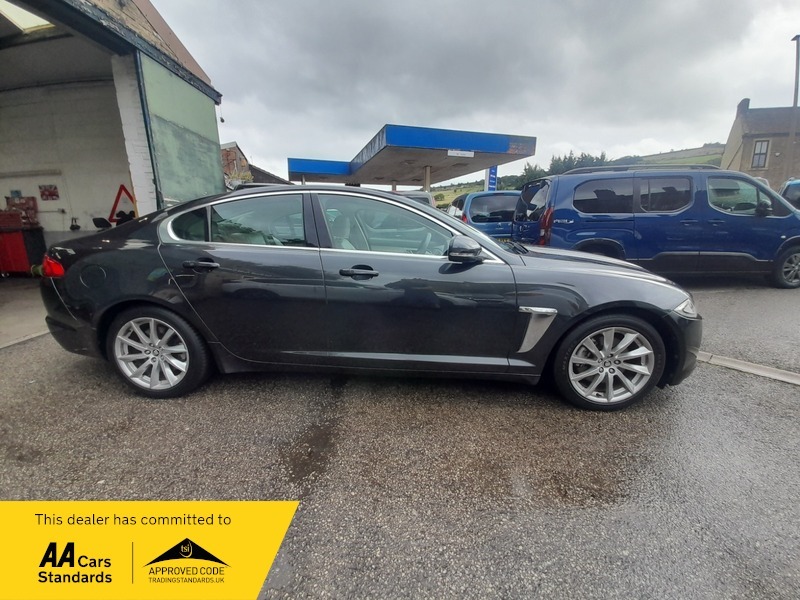 Jaguar XF 2.2 D Premium Luxury NA63WBJ Grey #4