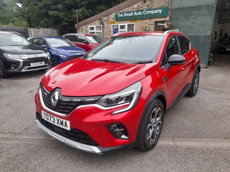 Renault Captur Techno E-tech Full Hybrid Red #2