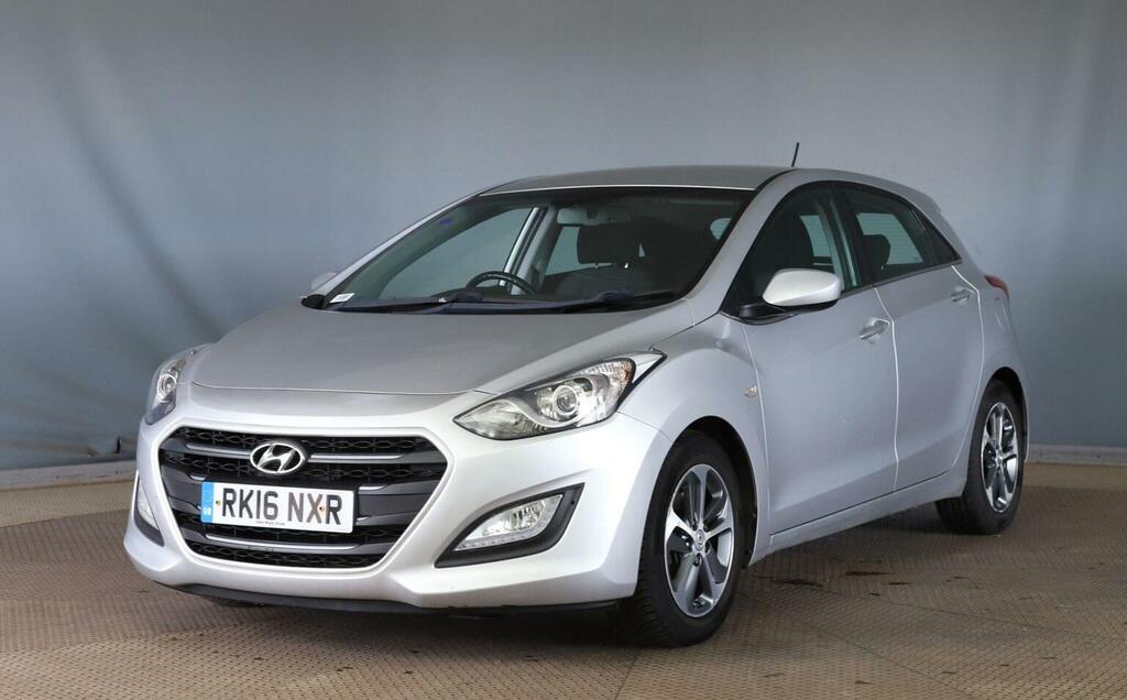 Hyundai I30 1.6 Se Euro 6 Silver #3